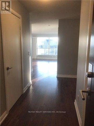 1717 - 181 Village Green Square, Toronto, Ontario  M1S 0K6 - Photo 3 - E13520700