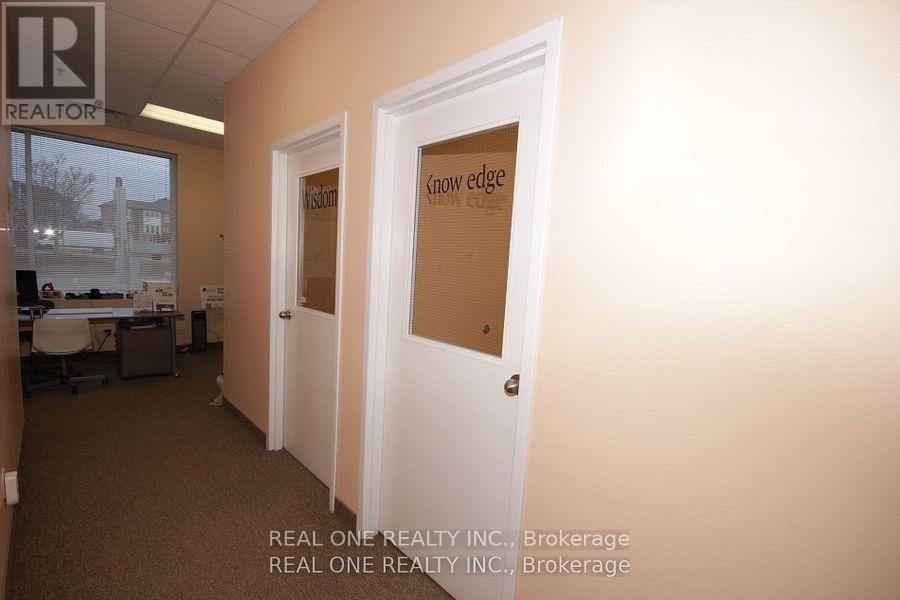 #9 - 1455 Sixteenth Avenue, Richmond Hill, Ontario  L4B 4W5 - Photo 10 - N13520540