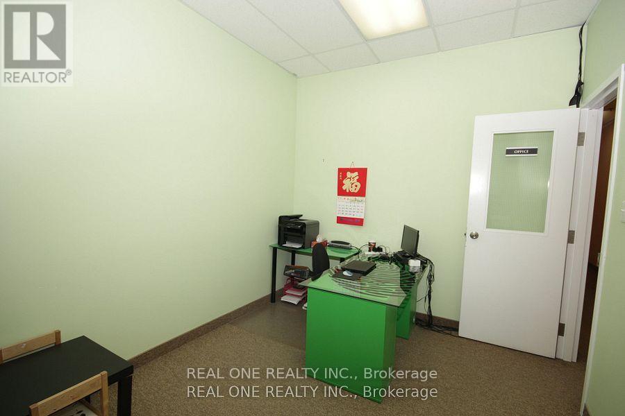 #9 - 1455 Sixteenth Avenue, Richmond Hill, Ontario  L4B 4W5 - Photo 12 - N13520540
