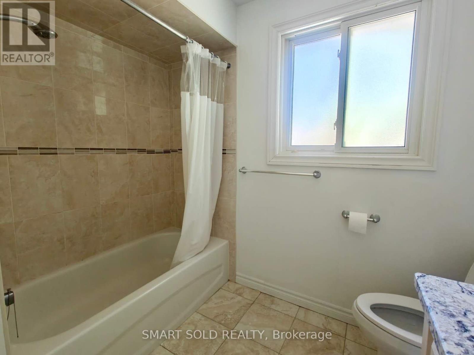 67 Emmeloord Crescent, Markham, Ontario  L3R 1P9 - Photo 16 - N13520614