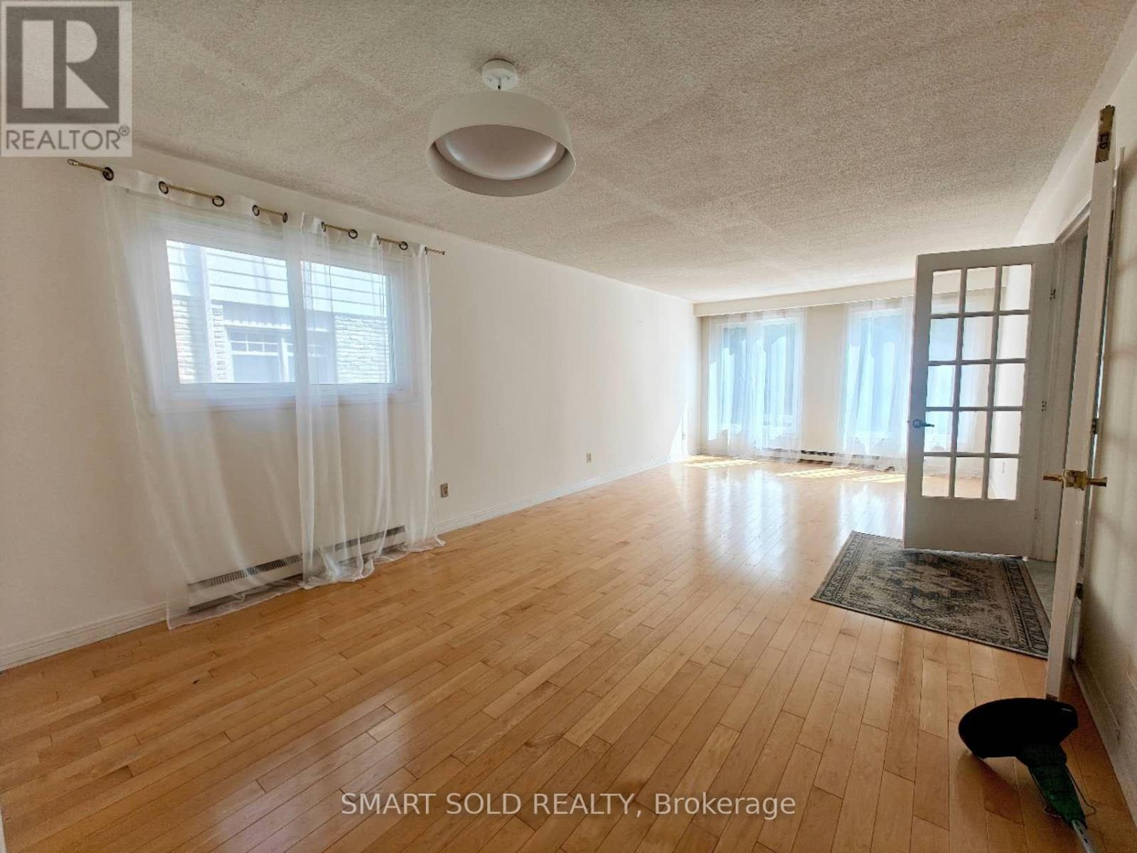 67 Emmeloord Crescent, Markham, Ontario  L3R 1P9 - Photo 2 - N13520614