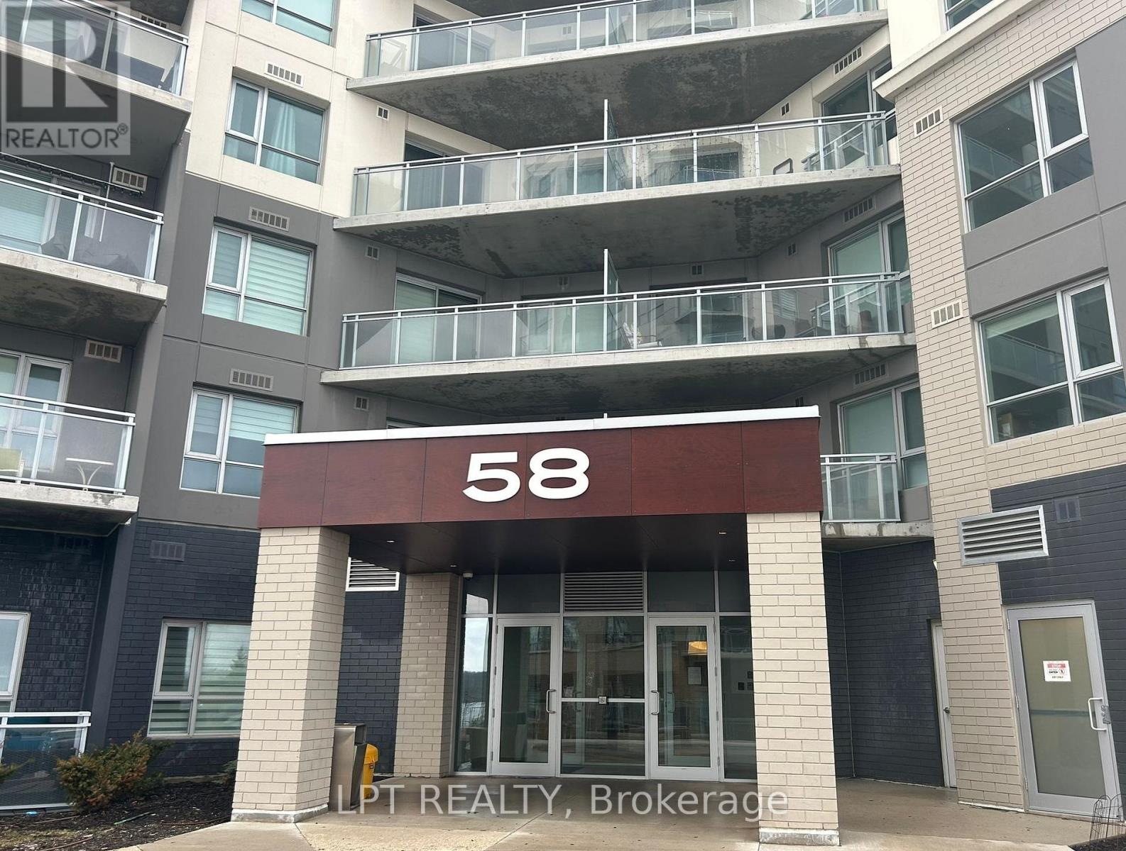 218 - 58 LAKESIDE TERRACE, Barrie, Ontario