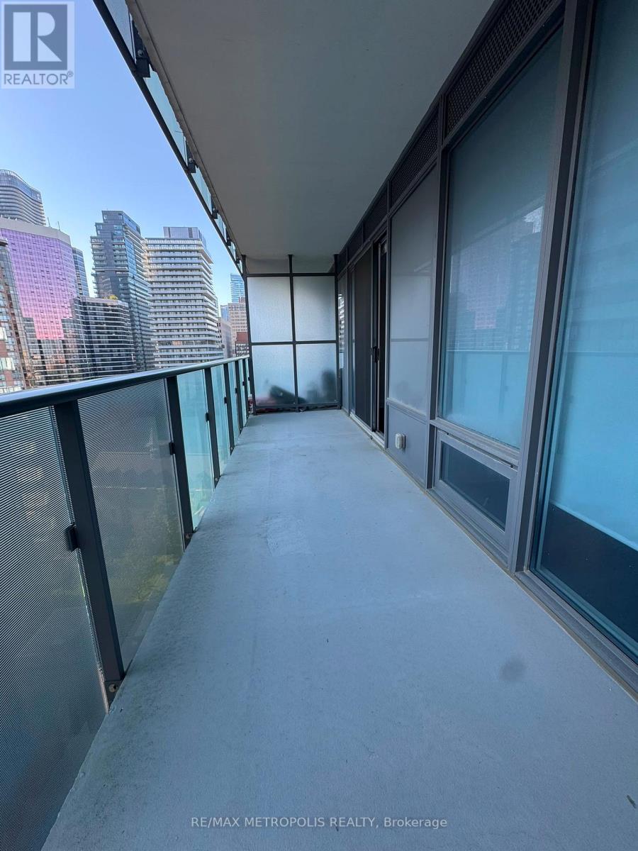 1201 - 65 St. Mary Street, Toronto, Ontario  M5S 0A6 - Photo 12 - C13491466