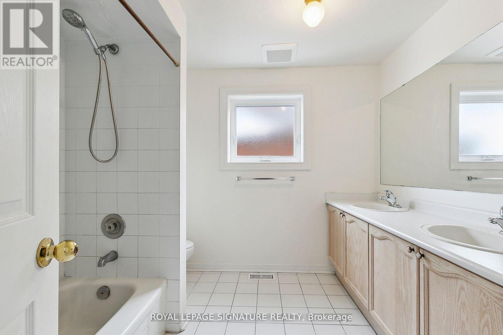 Upper - 2648 Quails Run, Mississauga, Ontario  L5M 5K3 - Photo 29 - W13520568
