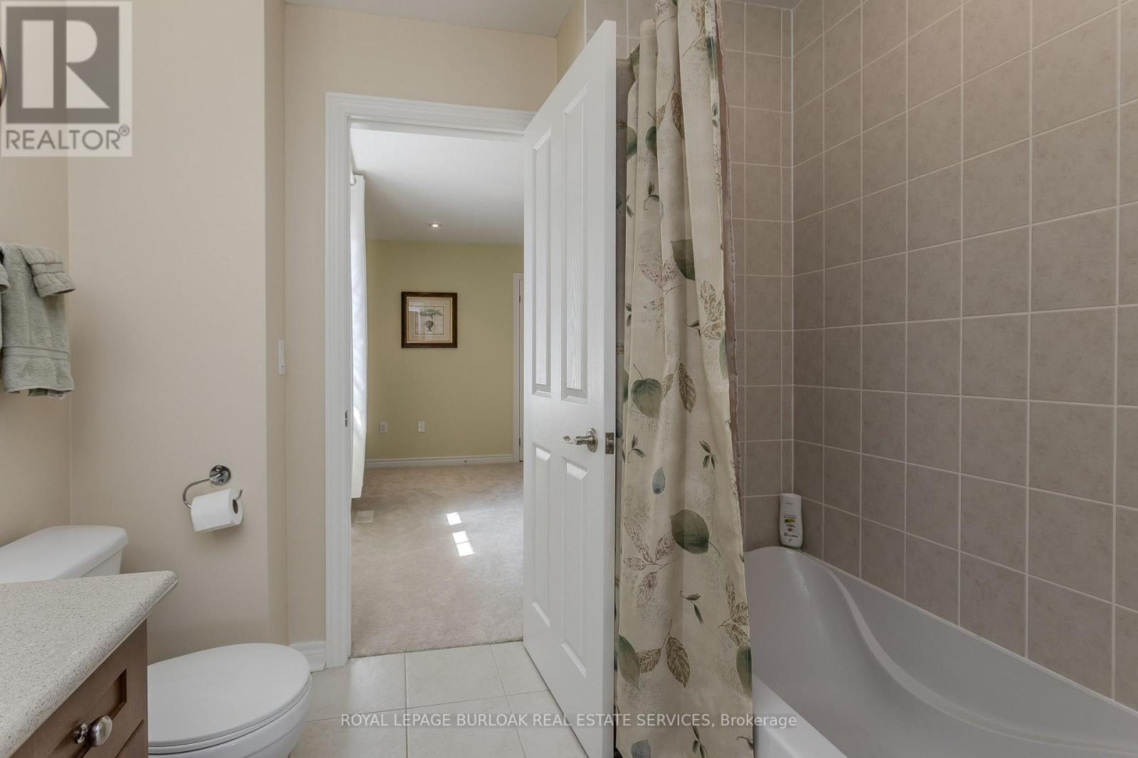2330 Valleyridge Drive, Oakville, Ontario  L6M 5C7 - Photo 29 - W13520576