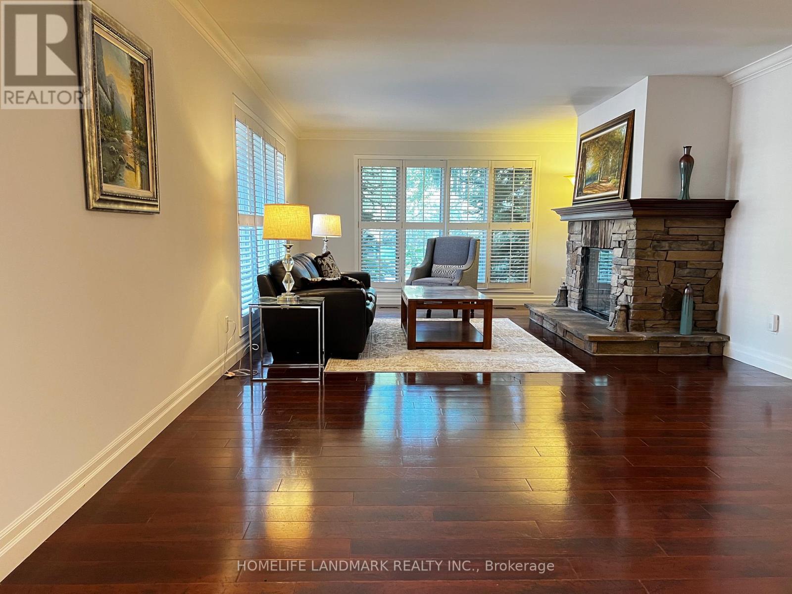 2301 Bennington Gate, Oakville, Ontario  L6J 5Z4 - Photo 2 - W13520622