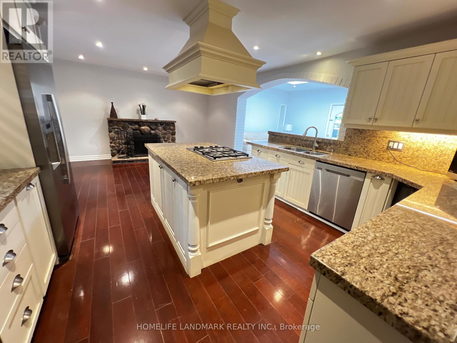 2301 Bennington Gate, Oakville, Ontario  L6J 5Z4 - Photo 8 - W13520622