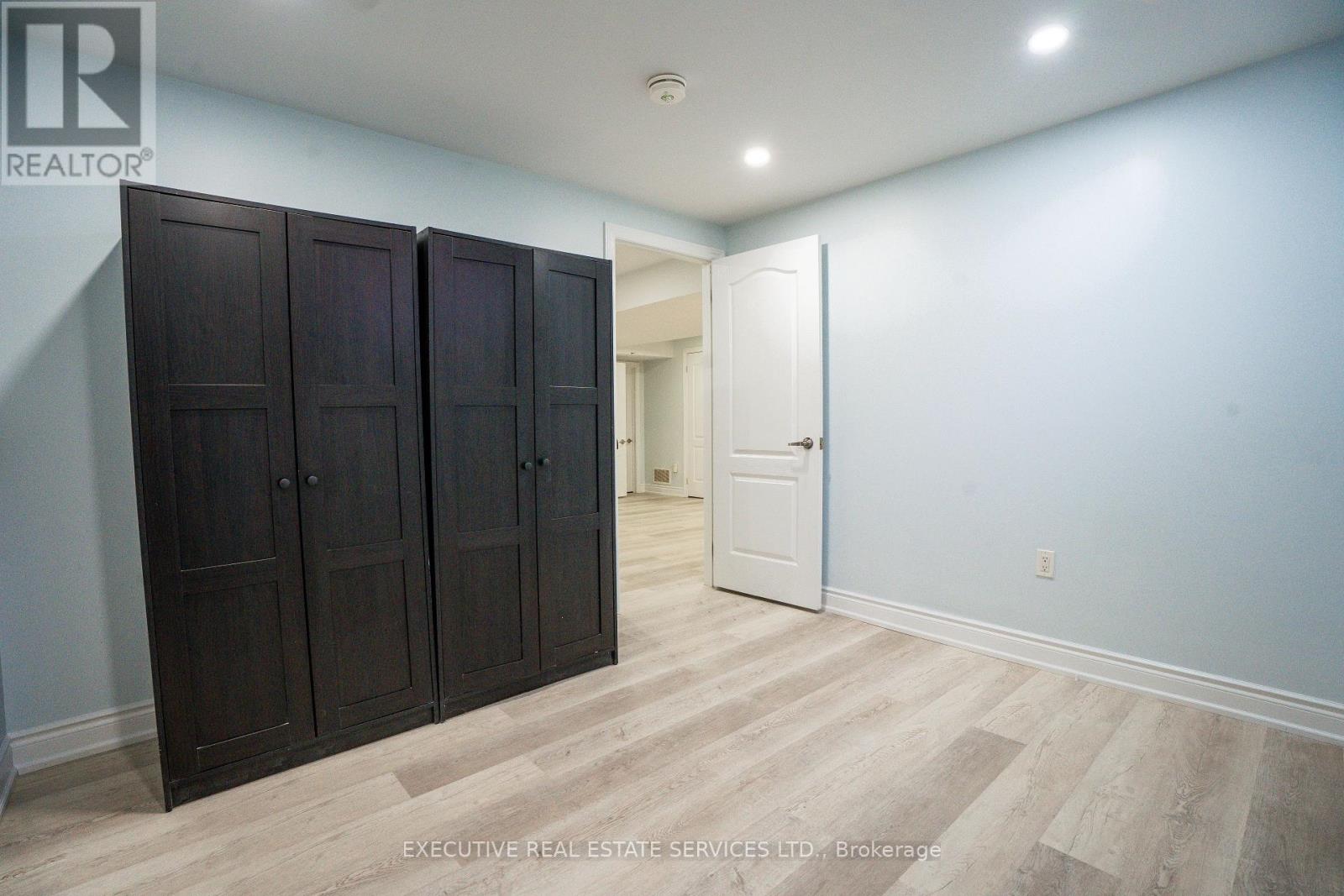 17 Forsyth Crescent, Brampton, Ontario  L6X 5N2 - Photo 7 - W13520654