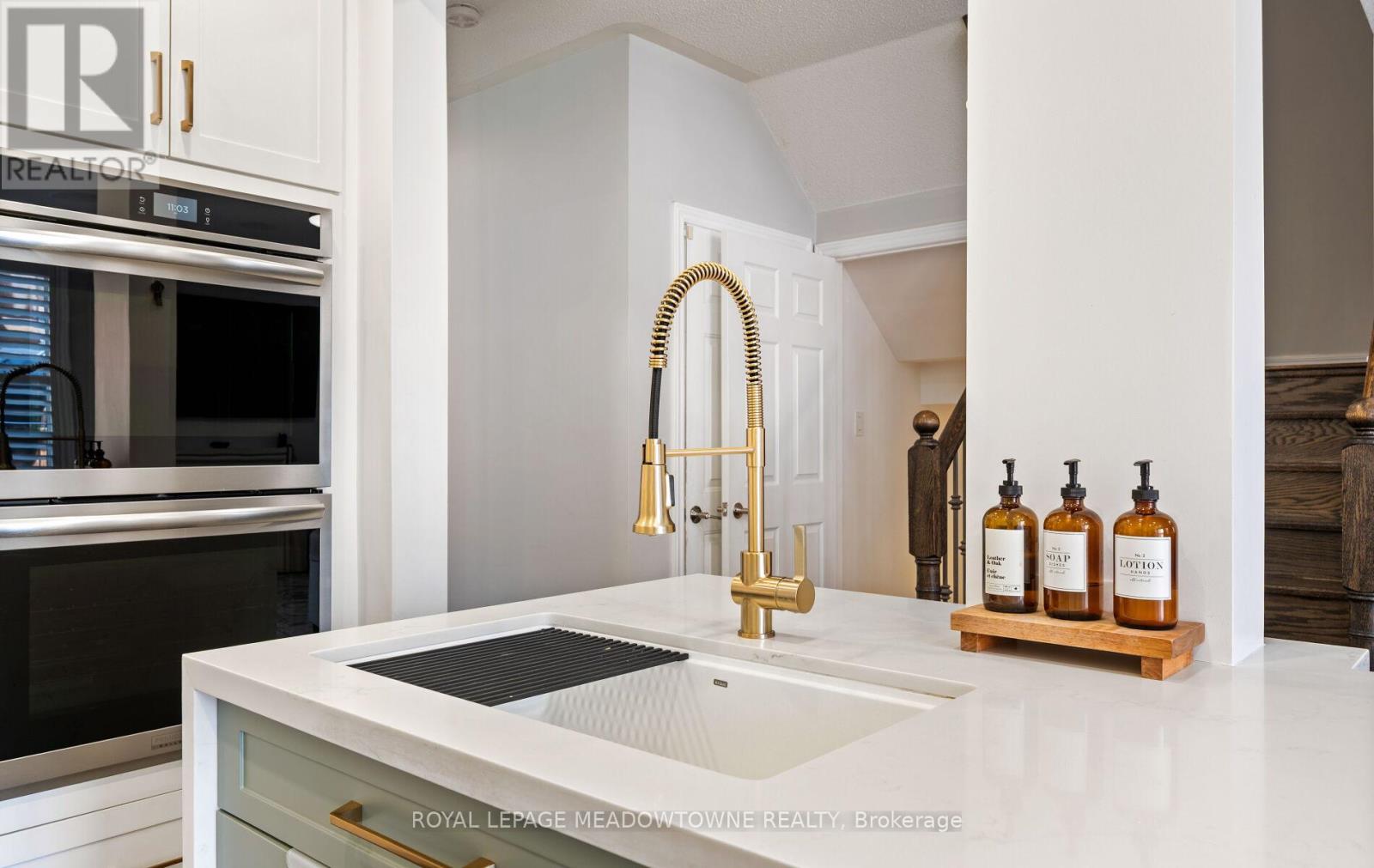 12 Shediac Road, Brampton, Ontario  L6Y 0V8 - Photo 13 - W13520722