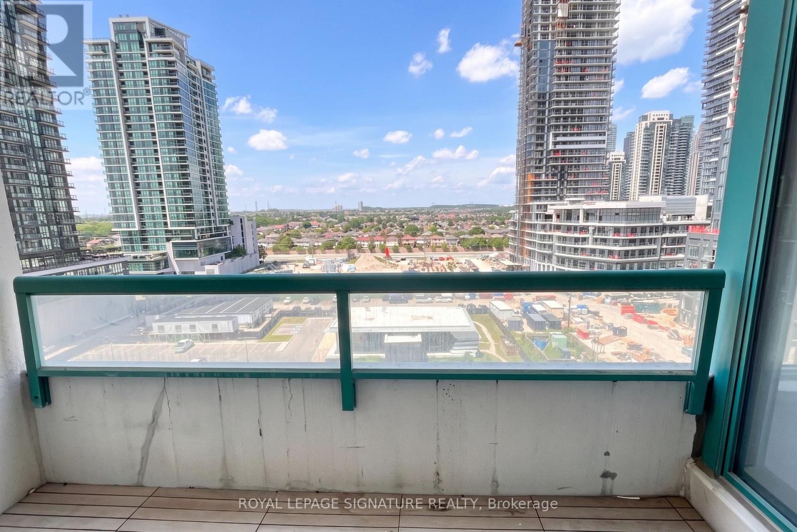 1114 - 550 Webb Drive, Mississauga, Ontario  L5B 3Y4 - Photo 12 - W13520736