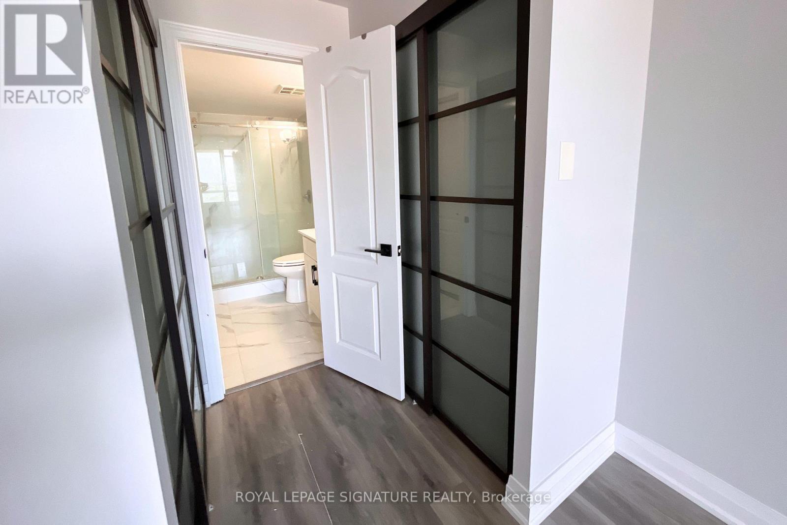 1114 - 550 Webb Drive, Mississauga, Ontario  L5B 3Y4 - Photo 8 - W13520736