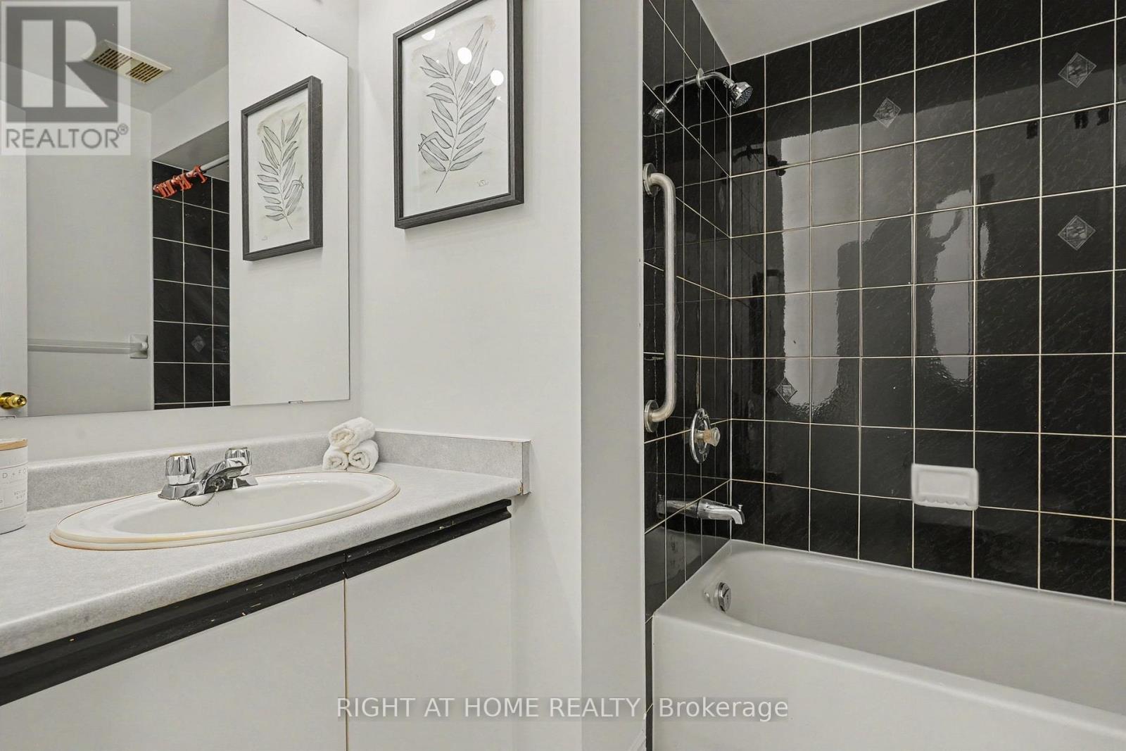 34 - 35 Malta Avenue, Brampton, Ontario  L6Y 5B4 - Photo 20 - W13520752