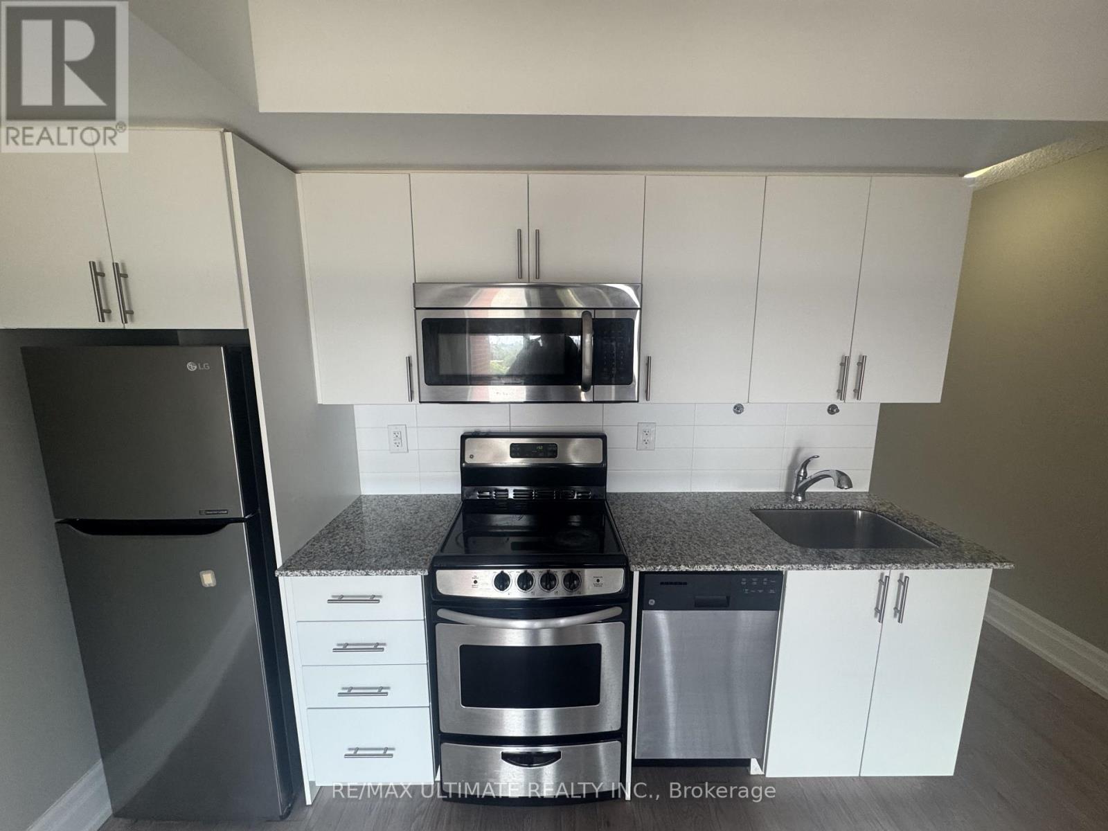 516 - 800 Lawrence Avenue W, Toronto, Ontario  M6A 0B1 - Photo 2 - W13520764