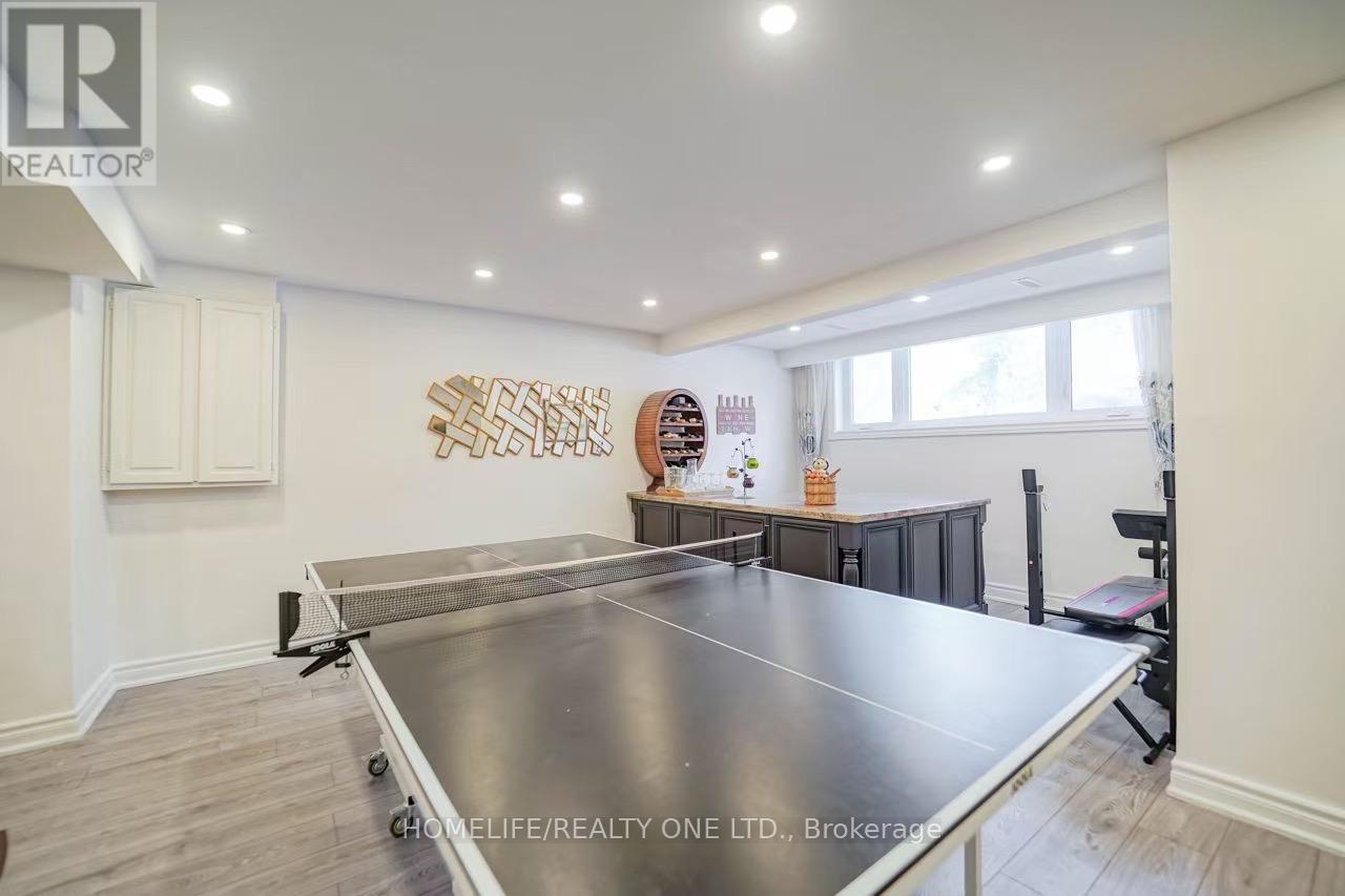 31 Bearwood Drive, Toronto, Ontario  M9A 4G5 - Photo 32 - W13515860