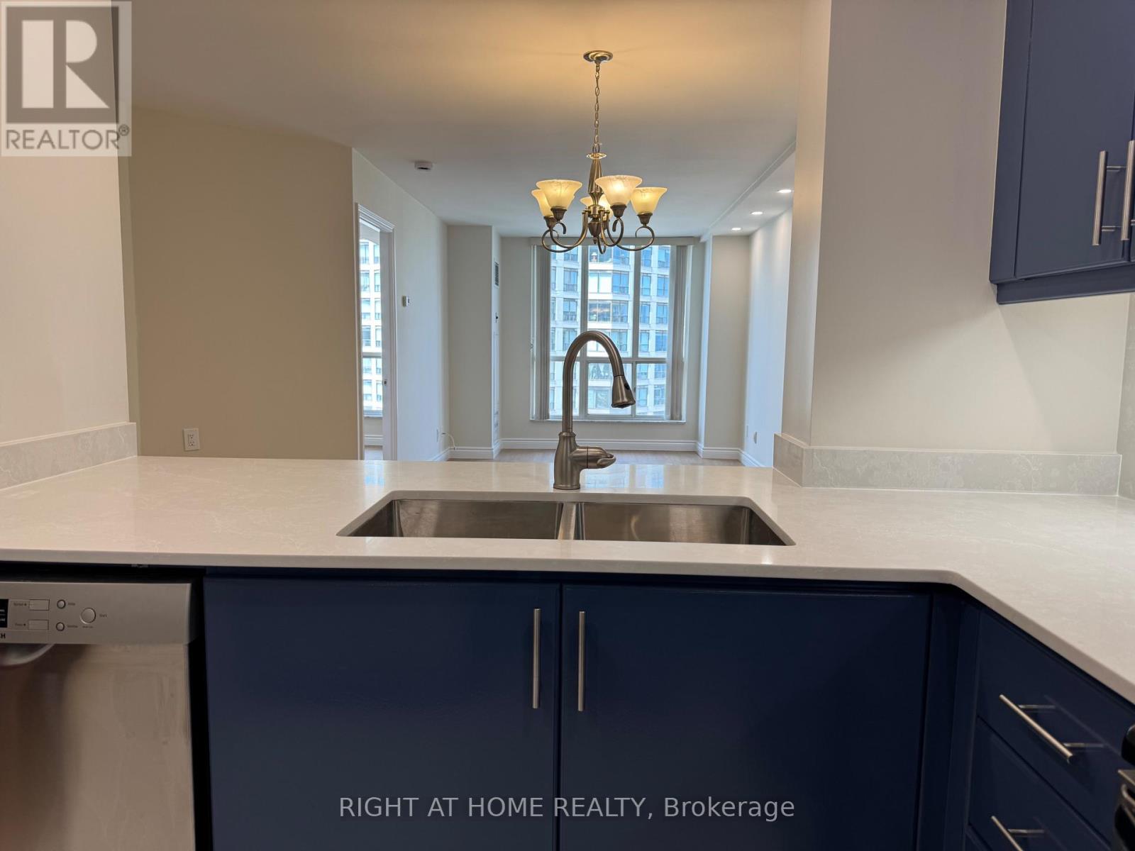 906 - 2287 Lake Shore Boulevard W, Toronto, Ontario  M8V 3Y1 - Photo 7 - W13520778