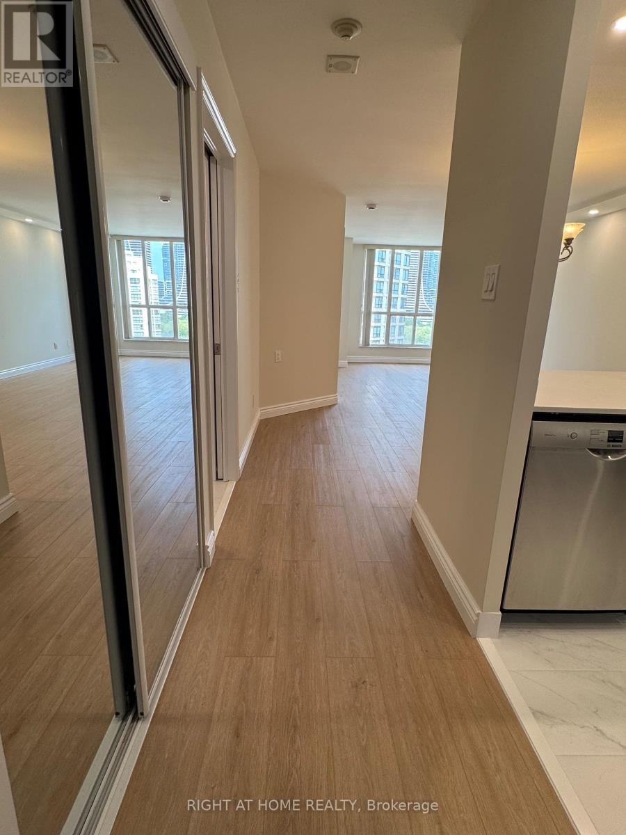 906 - 2287 Lake Shore Boulevard W, Toronto, Ontario  M8V 3Y1 - Photo 10 - W13520778