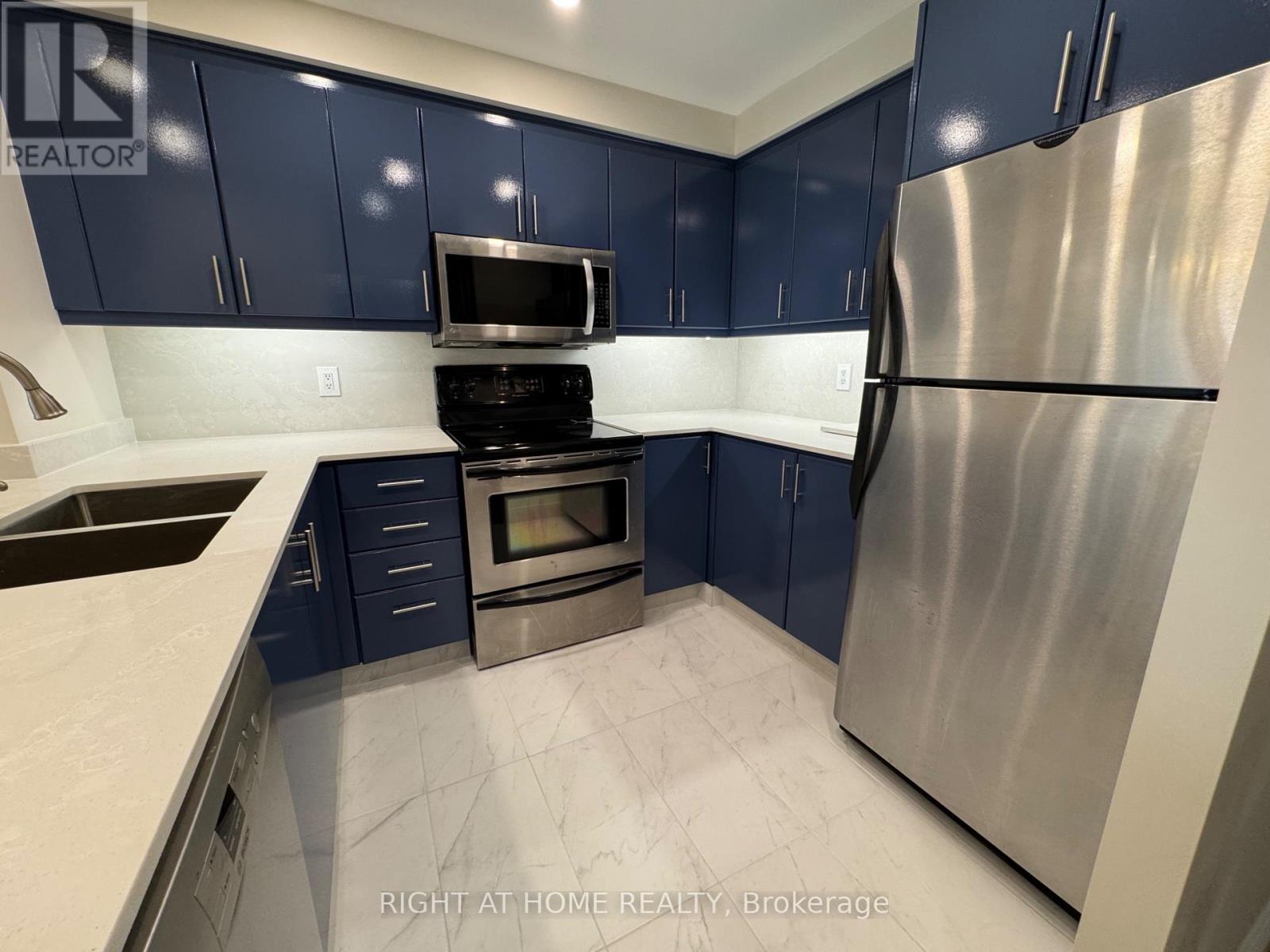 906 - 2287 Lake Shore Boulevard W, Toronto, Ontario  M8V 3Y1 - Photo 8 - W13520778