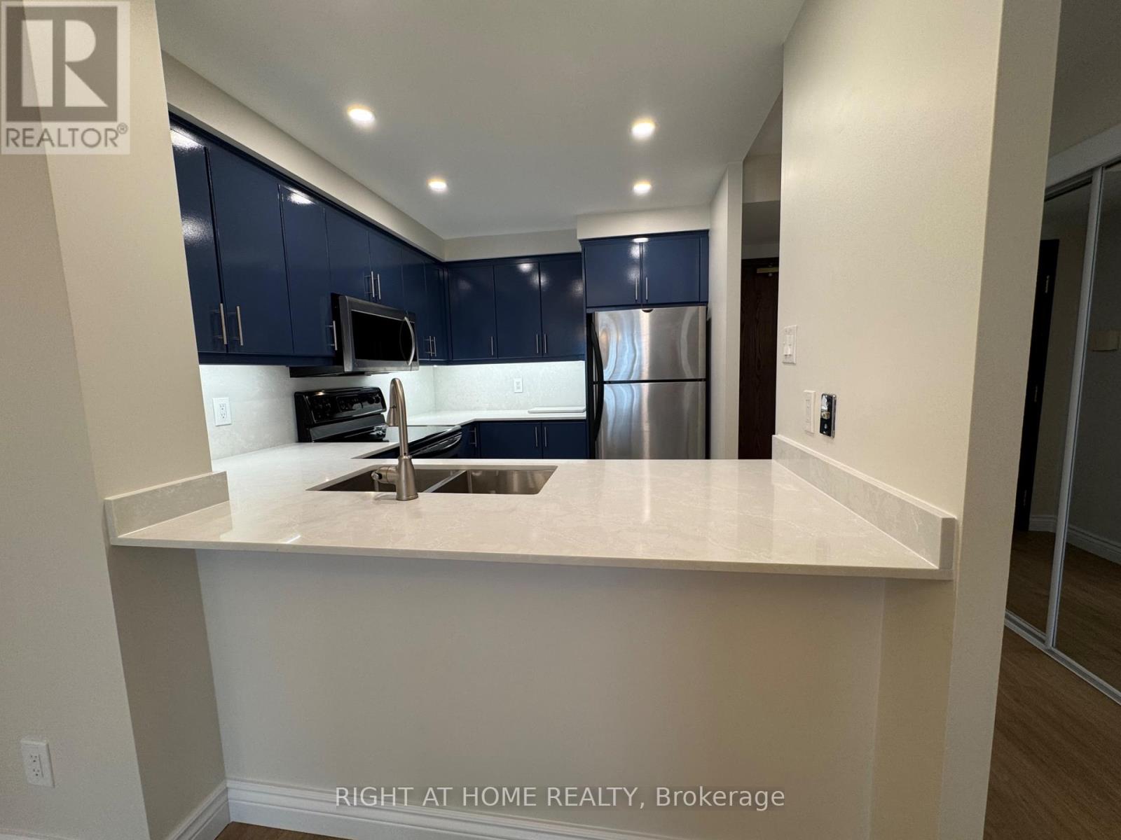 906 - 2287 Lake Shore Boulevard W, Toronto, Ontario  M8V 3Y1 - Photo 15 - W13520778