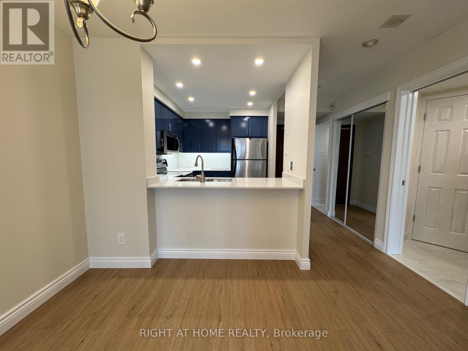 906 - 2287 Lake Shore Boulevard W, Toronto, Ontario  M8V 3Y1 - Photo 6 - W13520778
