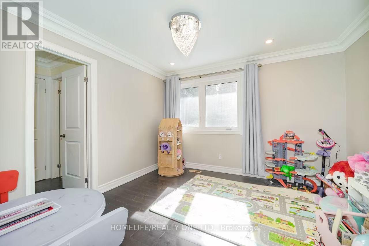 31 Bearwood Drive, Toronto, Ontario  M9A 4G5 - Photo 28 - W13515860