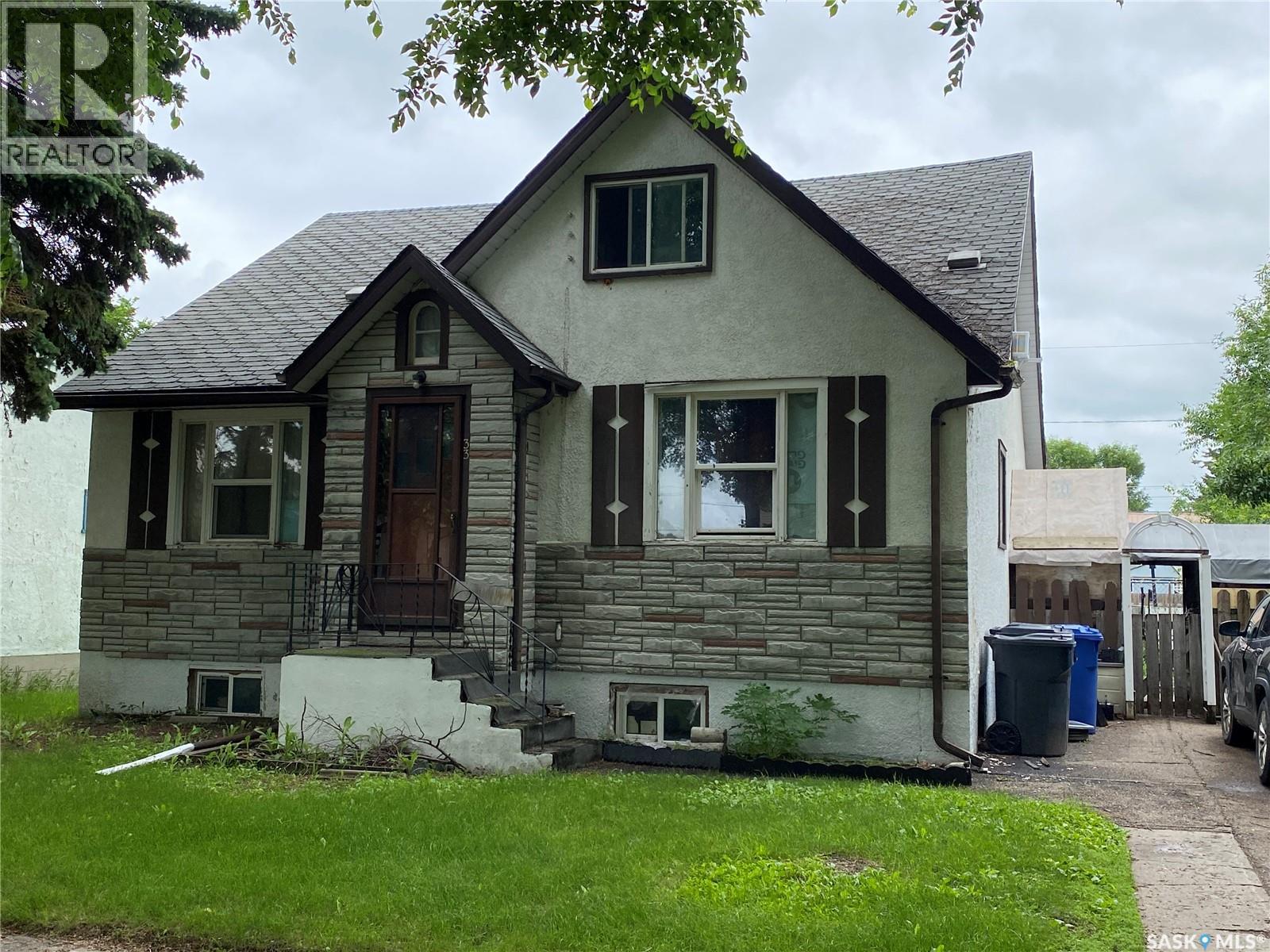33 Wallace AVENUE, Yorkton, Saskatchewan