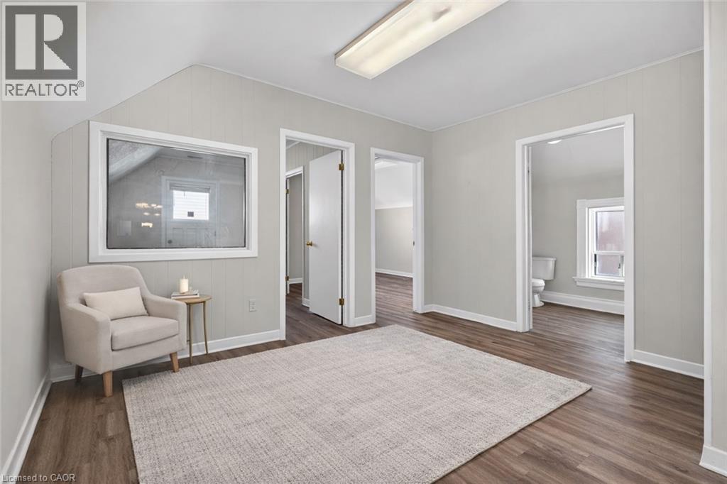 48 Carlisle Street, St. Catharines, Ontario  L2R 4H4 - Photo 9 - 40844683