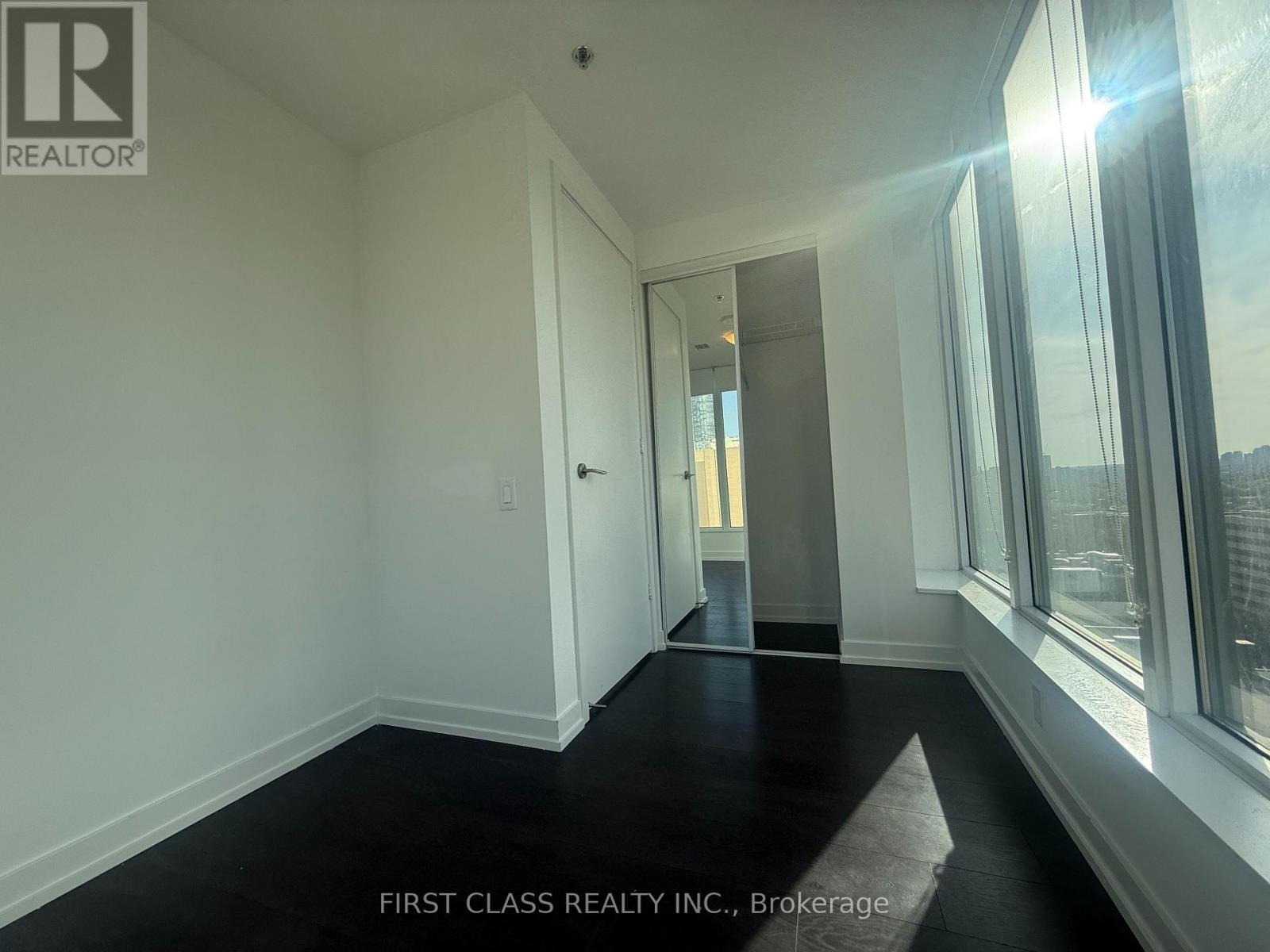 1806 - 203 College Street, Toronto, Ontario  M5T 0C8 - Photo 10 - C13520790