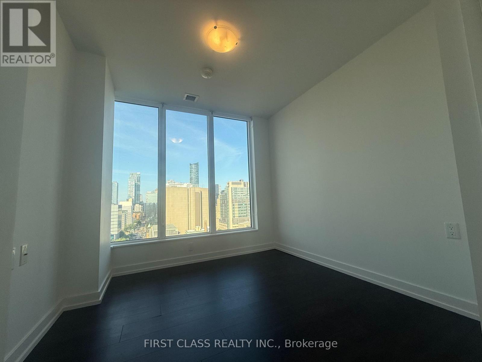 1806 - 203 College Street, Toronto, Ontario  M5T 0C8 - Photo 11 - C13520790