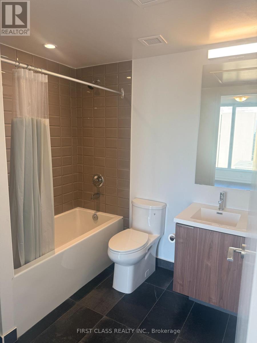 1806 - 203 College Street, Toronto, Ontario  M5T 0C8 - Photo 13 - C13520790