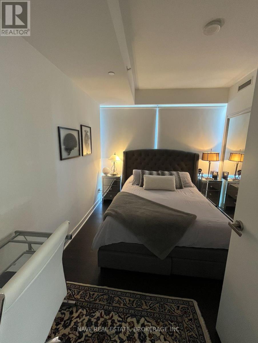 2505 - 15 Grenville Street, Toronto, Ontario  M4Y 0B9 - Photo 13 - C13520792