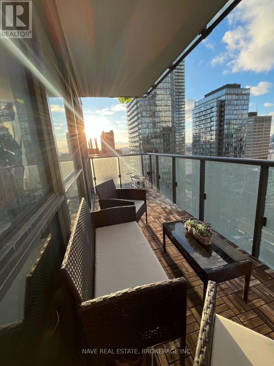 2505 - 15 Grenville Street, Toronto, Ontario  M4Y 0B9 - Photo 16 - C13520792