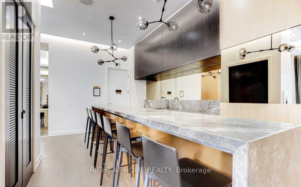 1506 - 101 Erskine Avenue, Toronto, Ontario  M4P 1Y5 - Photo 15 - C13520854