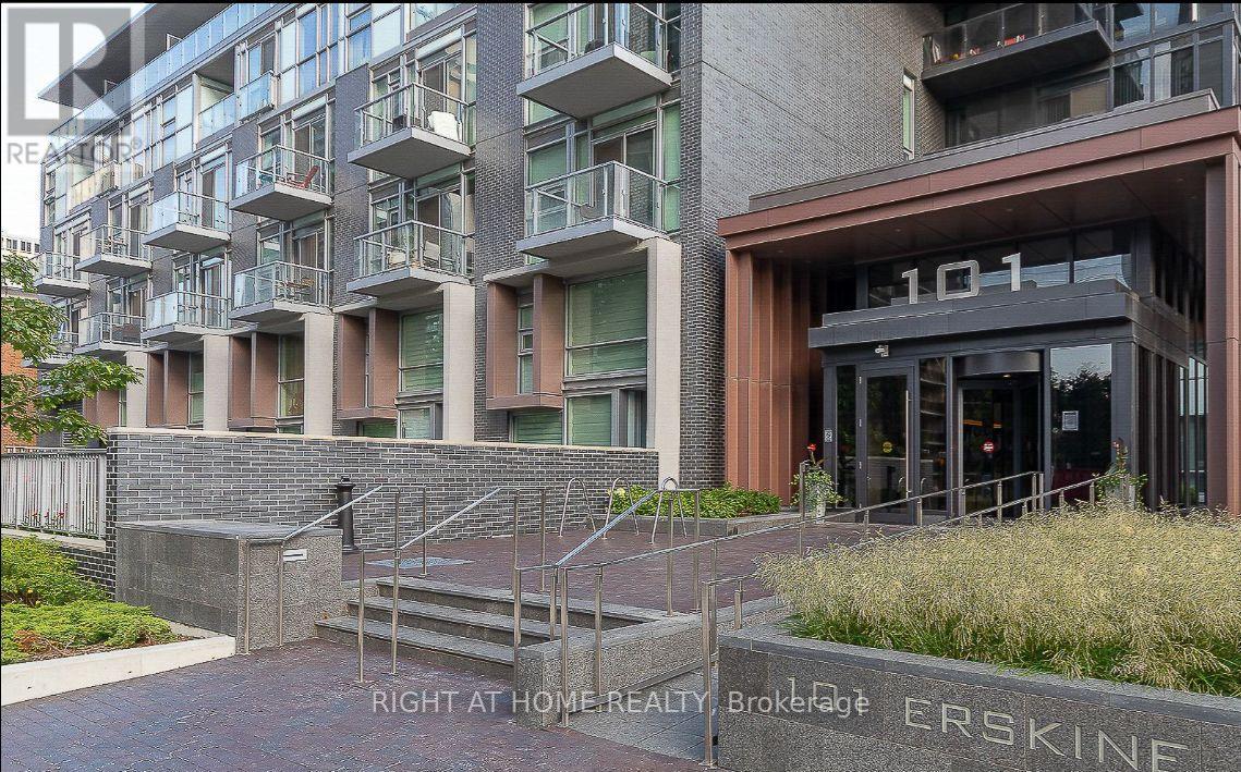 1506 - 101 Erskine Avenue, Toronto, Ontario  M4P 1Y5 - Photo 3 - C13520854