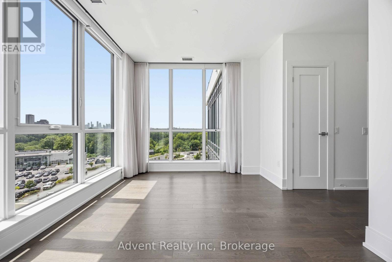 518 - 30 Inn On The Park Drive, Toronto, Ontario  M3C 0P7 - Photo 37 - C13520872