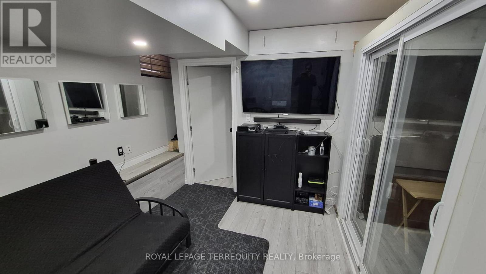 Lower - 293 Eglinton Avenue E, Toronto (Mount Pleasant East), Ontario  M4P 1L3 - Photo 8 - C13520894