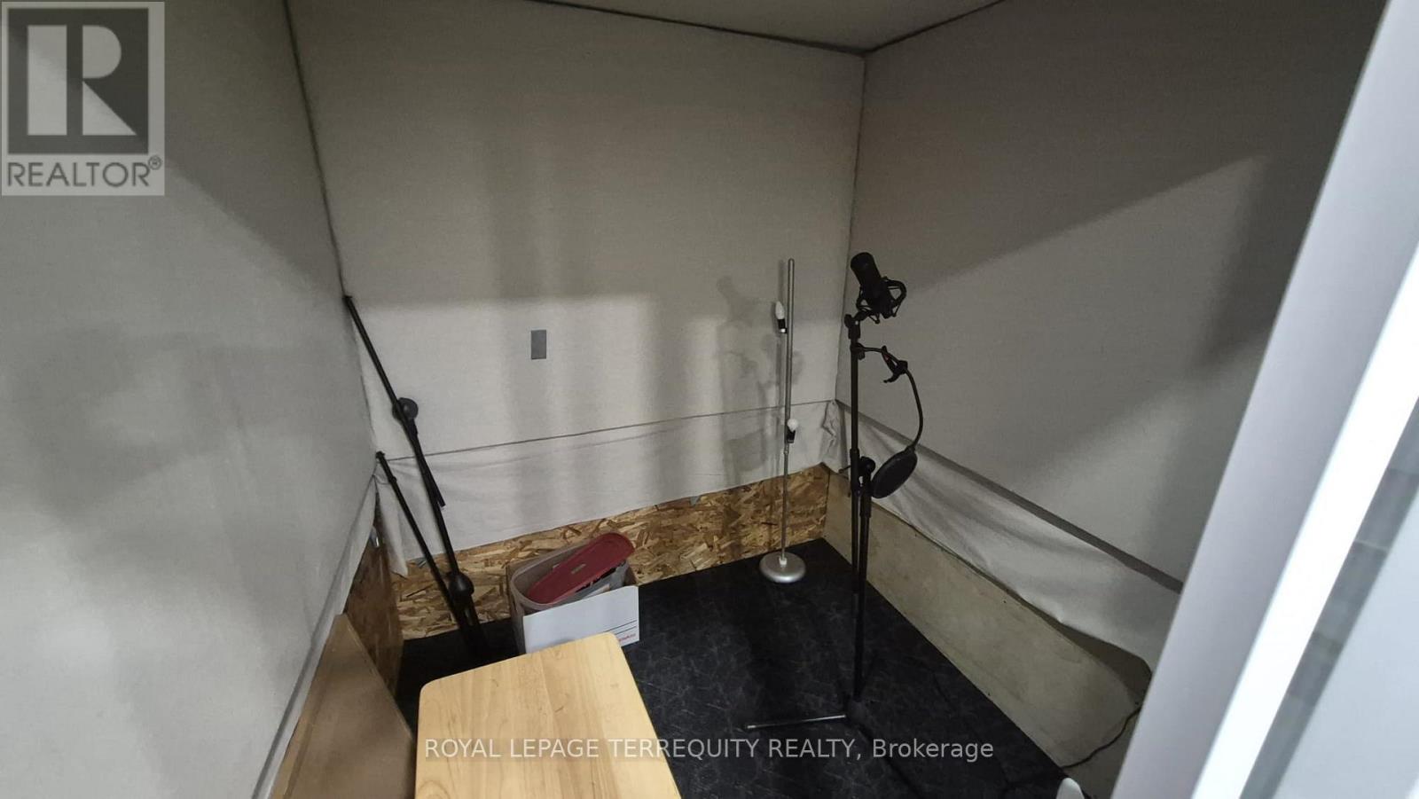 Lower - 293 Eglinton Avenue E, Toronto (Mount Pleasant East), Ontario  M4P 1L3 - Photo 9 - C13520894