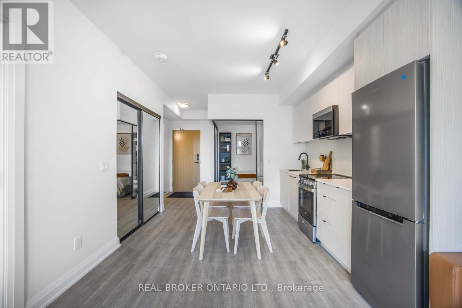 210 - 2369 Danforth Avenue, Toronto, Ontario  M4C 0B1 - Photo 13 - E13520816
