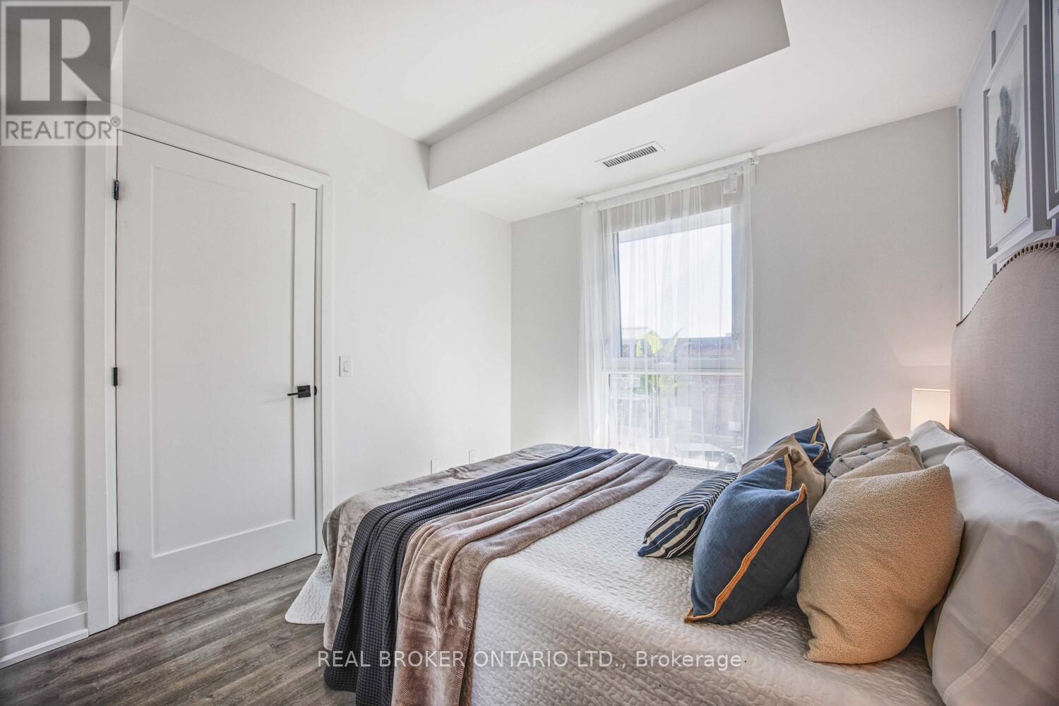 210 - 2369 Danforth Avenue, Toronto, Ontario  M4C 0B1 - Photo 20 - E13520816