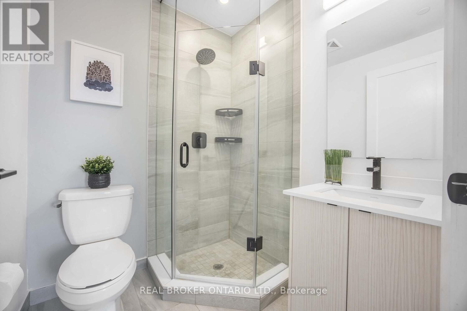 210 - 2369 Danforth Avenue, Toronto, Ontario  M4C 0B1 - Photo 23 - E13520816