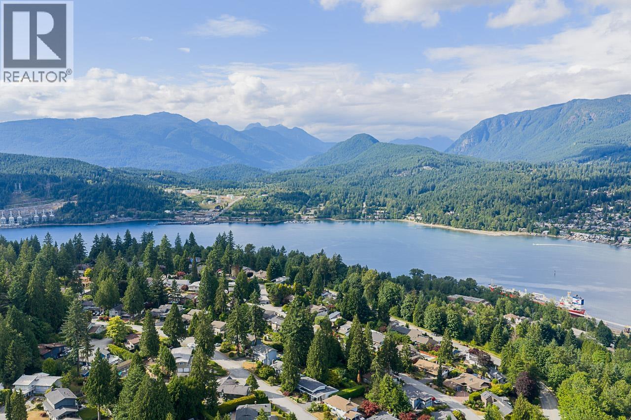 550 Yale Road, Port Moody, British Columbia V3H 3K3 - Photo 36 - R3142352