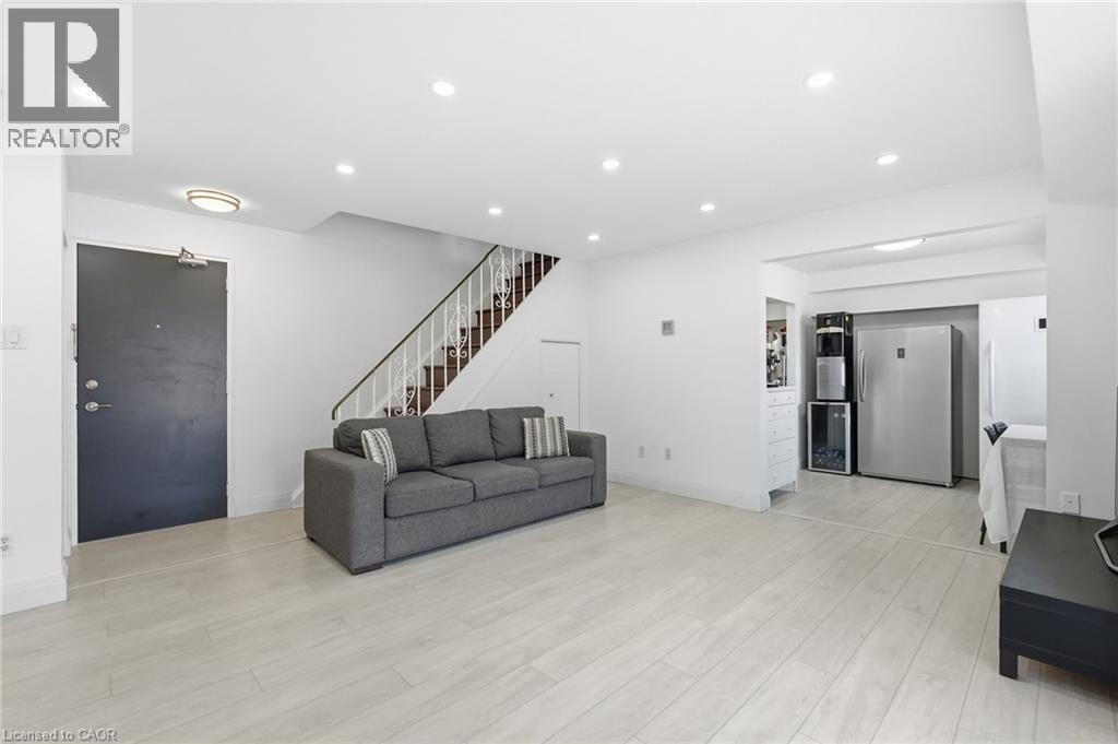 475 Claridge Road Unit# 4, Burlington, Ontario  L7N 2S1 - Photo 4 - 40845147