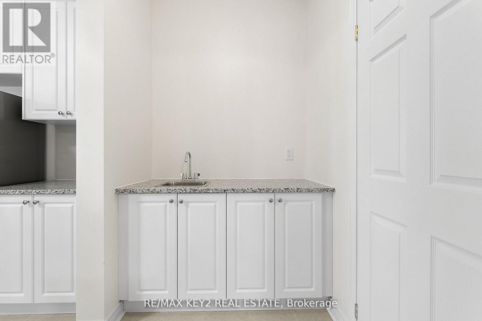 175 Hartney Drive, Richmond Hill, Ontario  L4S 0L1 - Photo 11 - N13520874