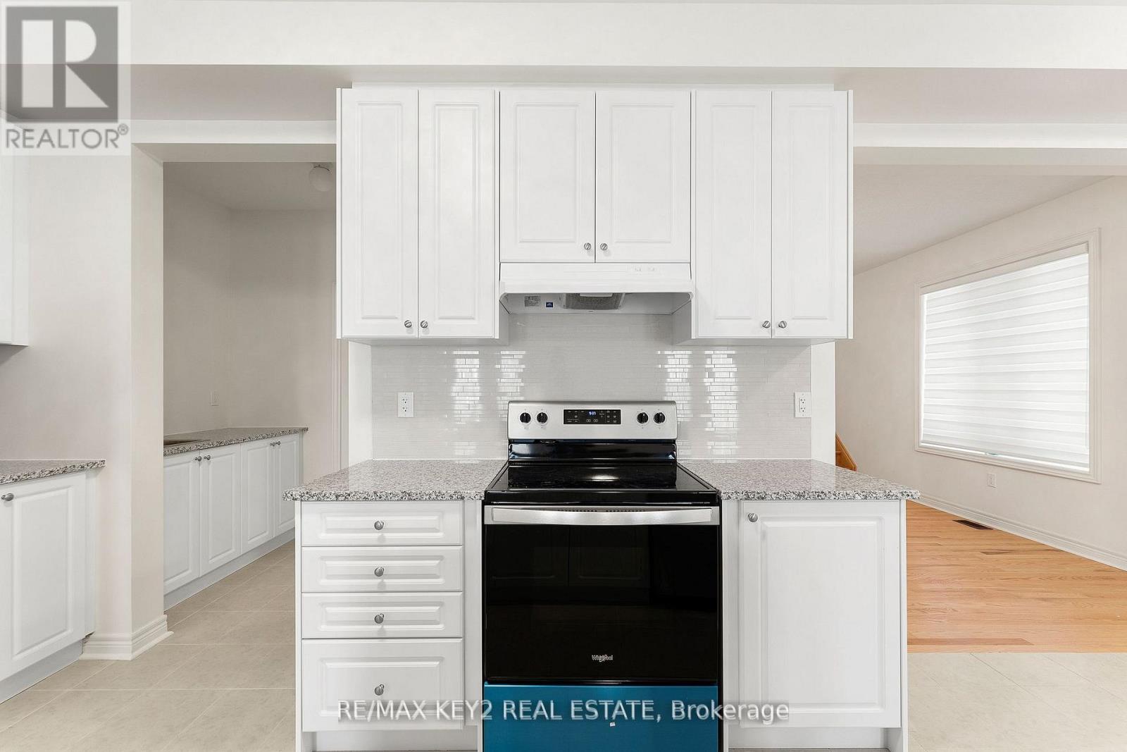 175 Hartney Drive, Richmond Hill, Ontario  L4S 0L1 - Photo 9 - N13520874