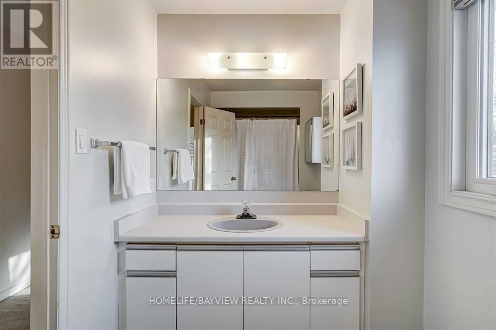 Main Unit - 128 Adam Place, Newmarket, Ontario  L3Y 8C4 - Photo 15 - N13520902