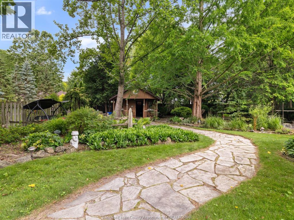 7045 Matchette Road, Lasalle, Ontario  N9J 2S1 - Photo 32 - 26015962