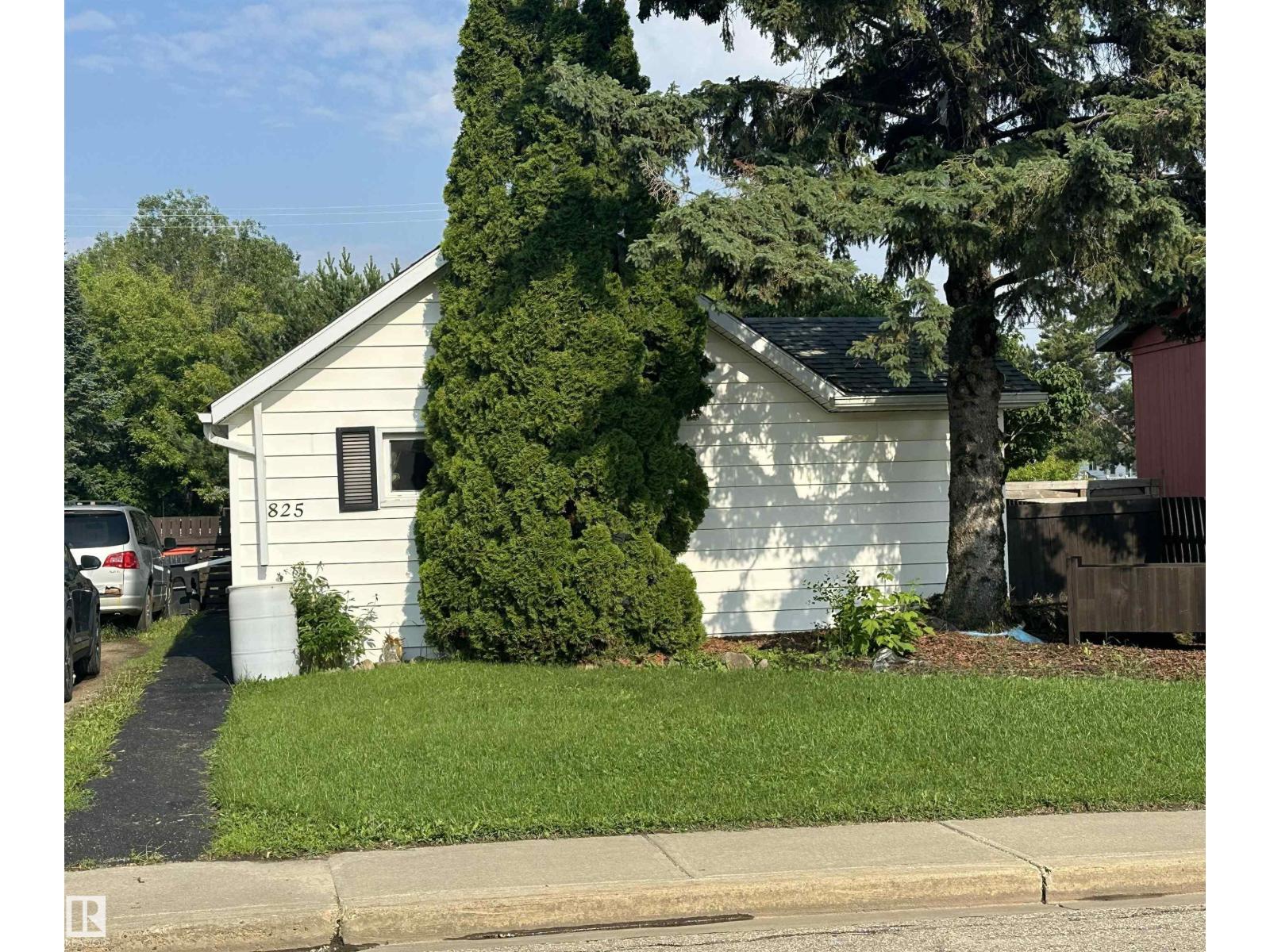 825 2 ST, Thorhild, Alberta