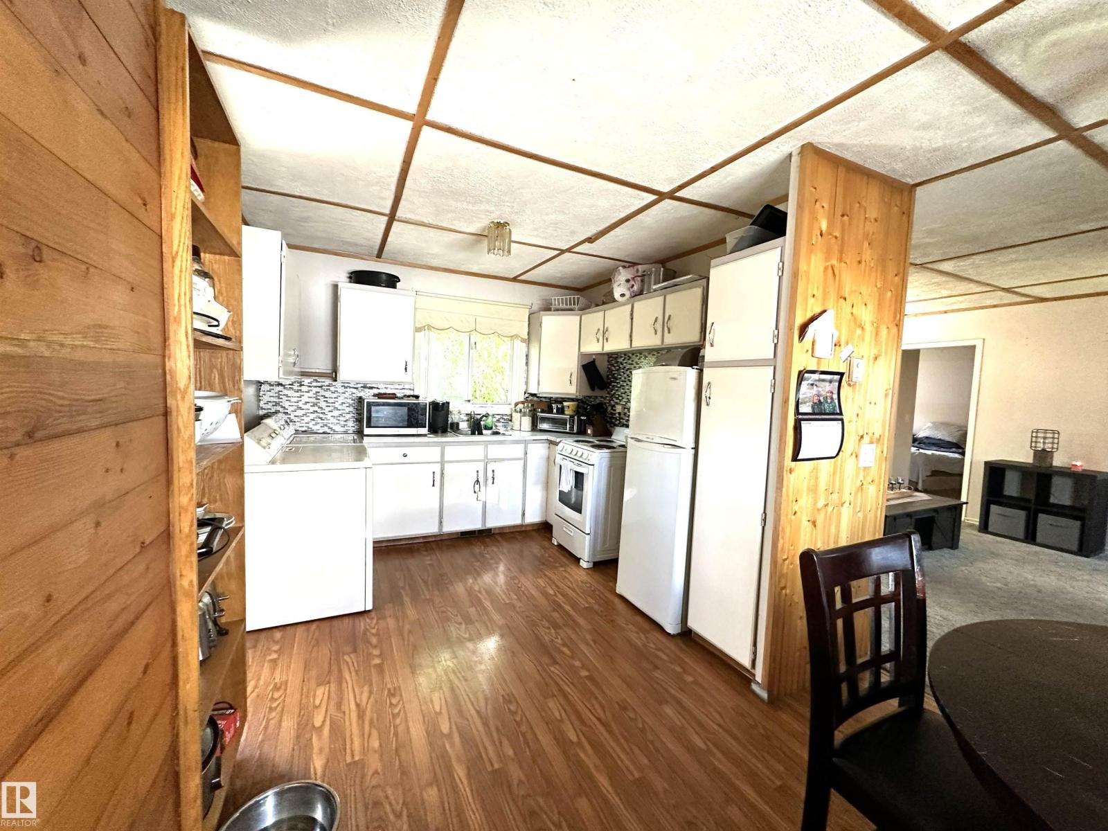 825 2 St, Thorhild, Alberta  T0A 3J0 - Photo 14 - E4497001