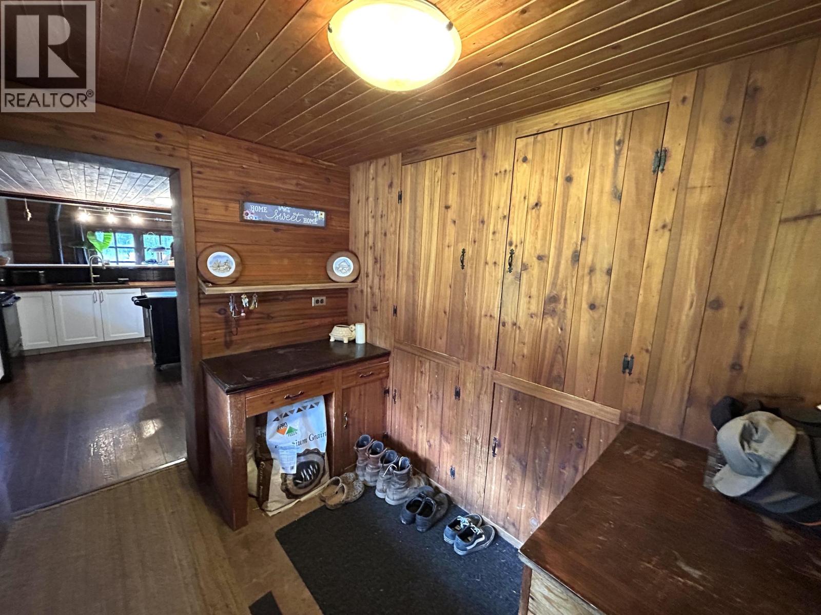 24080 Telachick Road, Prince George, British Columbia  V2N 6K5 - Photo 3 - R3142496