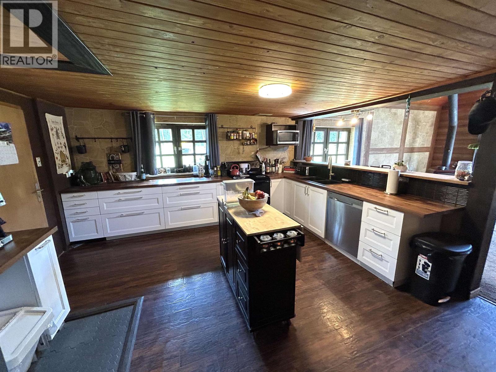 24080 Telachick Road, Prince George, British Columbia  V2N 6K5 - Photo 4 - R3142496
