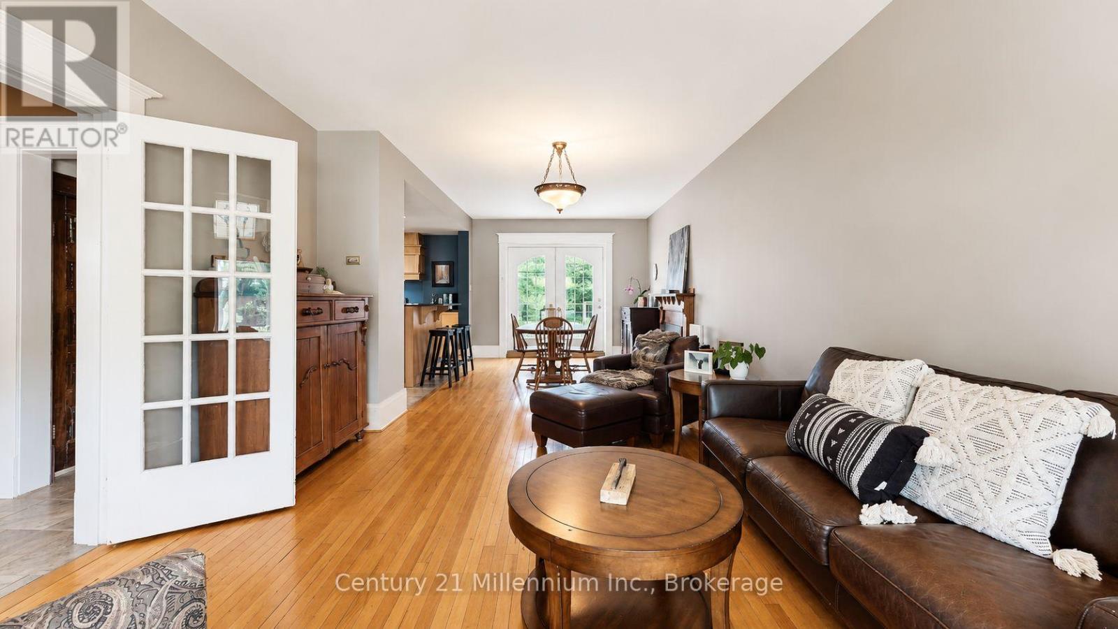 129 4th Street W, Owen Sound, Ontario  N4K 3J8 - Photo 8 - X13518582